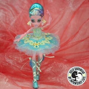 🎨 Ballet Outfit for G3 Monster High Lagoona Blue Doll